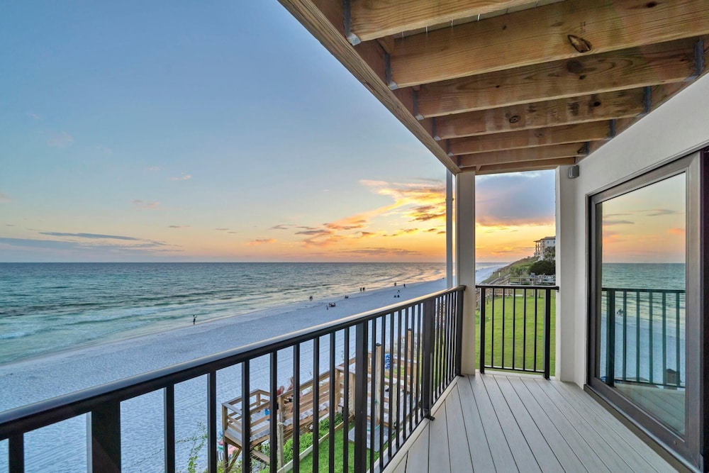 Blue Mountain Beach Villas 5A
