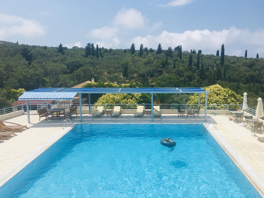 Mira Resort