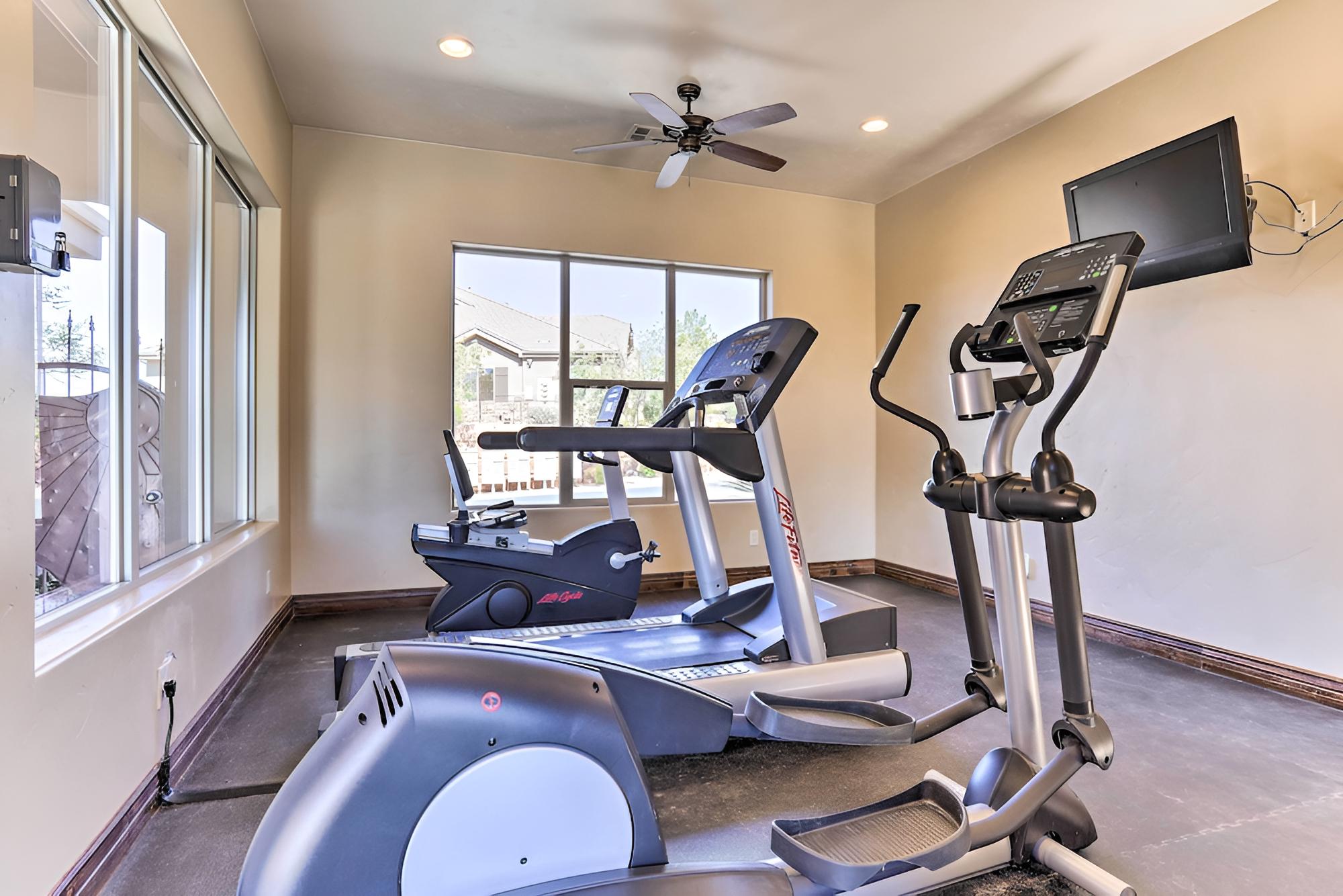 Bright Washington Condo: Near Parks & Trails! view 3