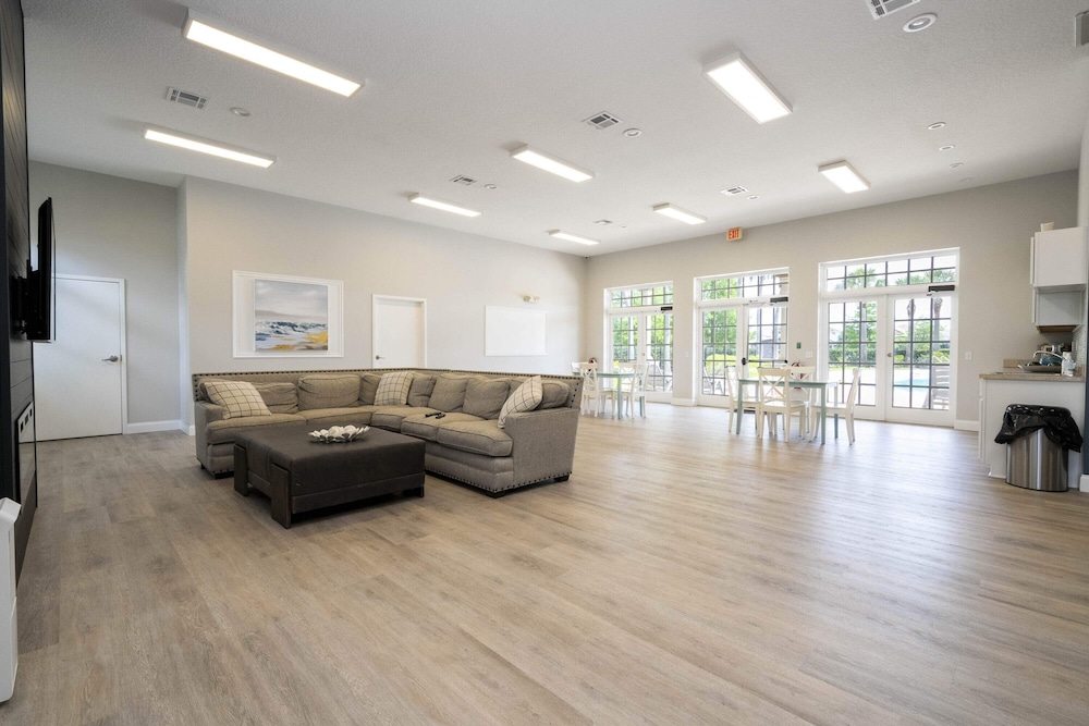 Gorgeous 4Bd W/ Gameroom Close To Disney @ Glen West Haven 2198