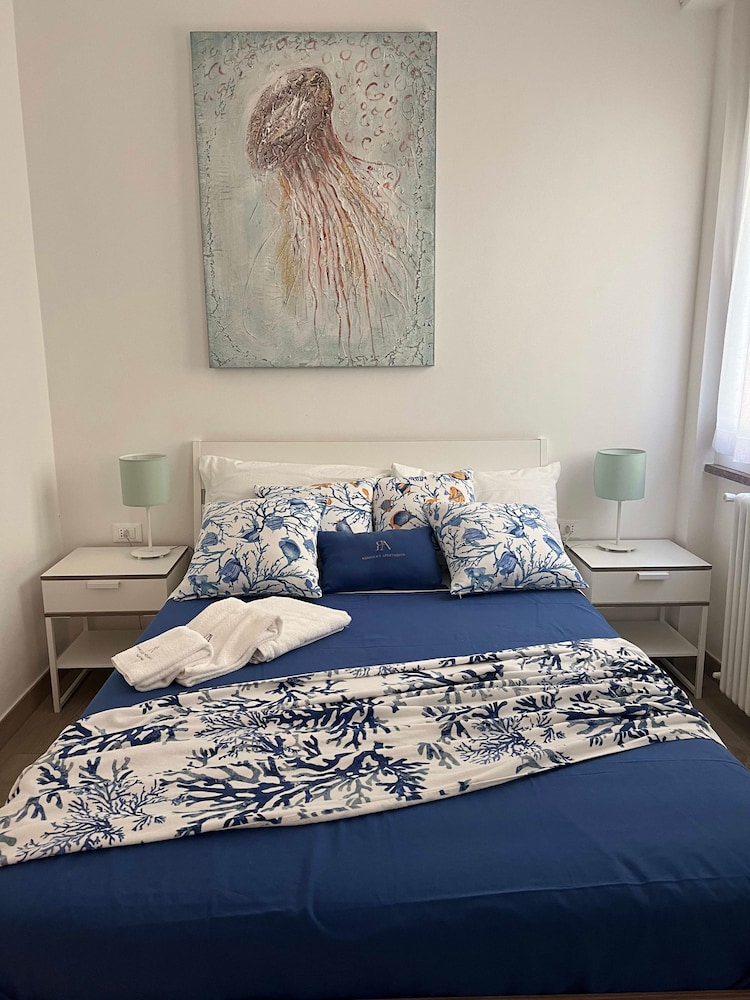 Rebecca s Portovenere Collection