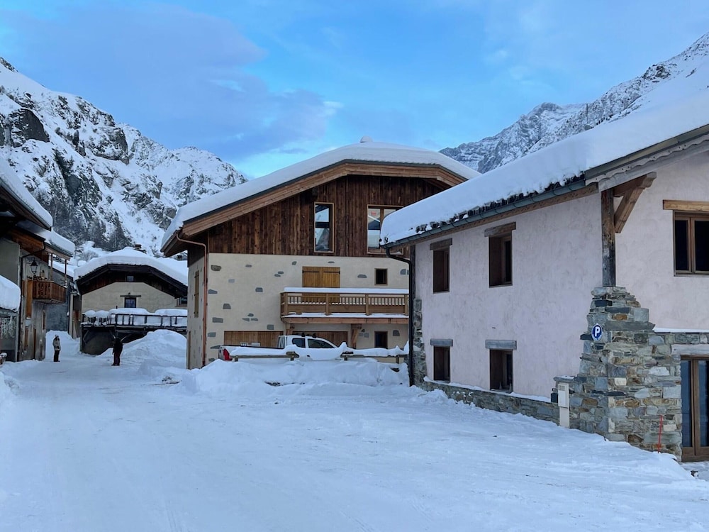 Luxurious Chalet in the Heart of Vanoise