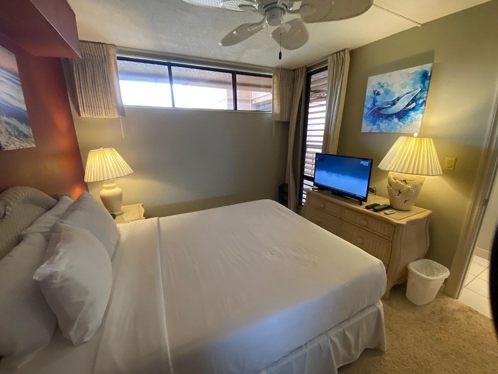Kahana Villa F405 in Lahaina