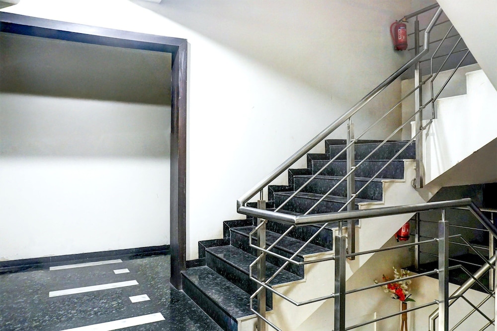 Elite Stays at Viman Nagar Kharadi