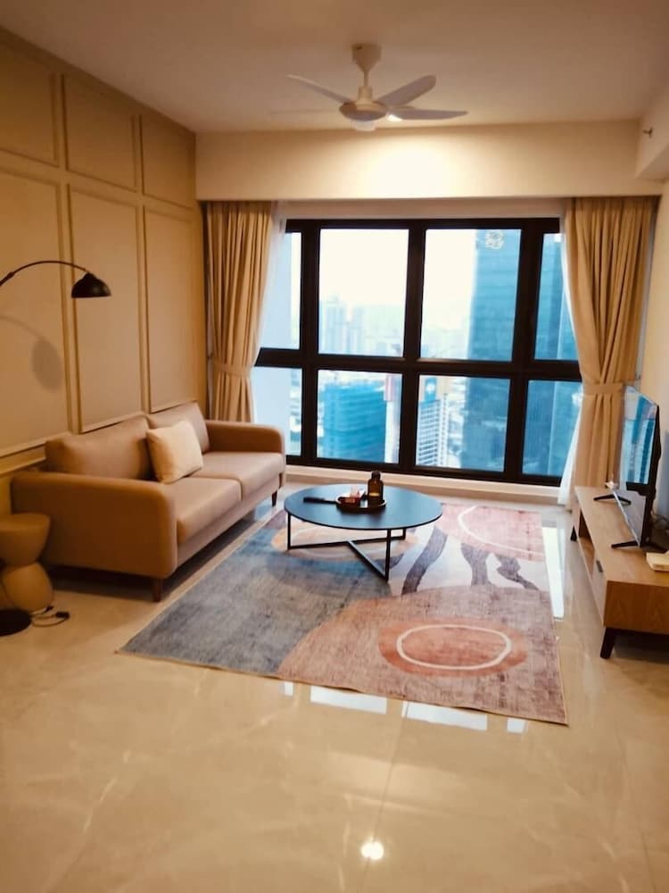 KL Peaceful Suites At KLCC