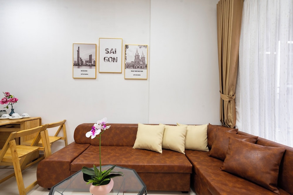 Apartment near Tan Son Nhat Airpot