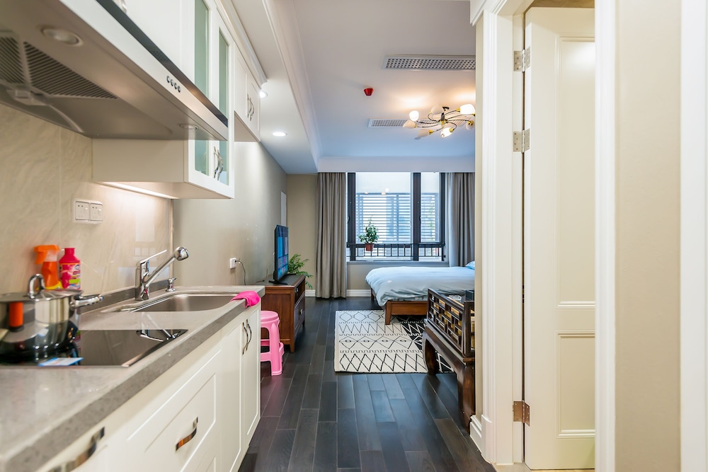 Shanghai Xinchuan Boutique Apartment