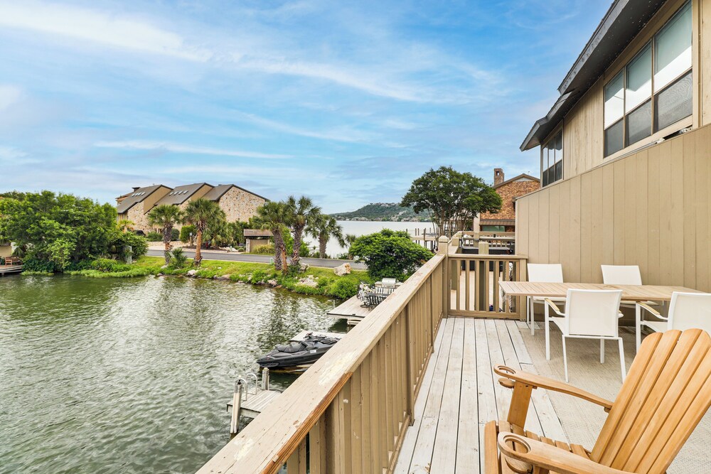 Private Boat Dock: Horseshoe Bay Lakefront Retreat