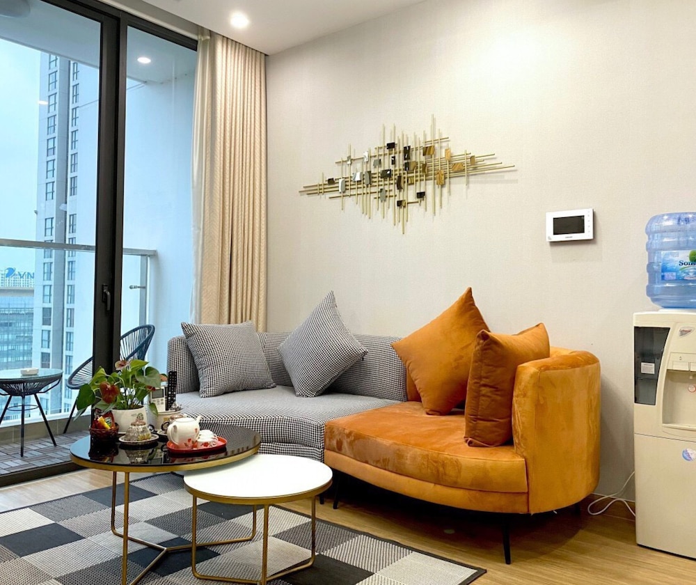 Vinhome SkyLake - Service Apartment