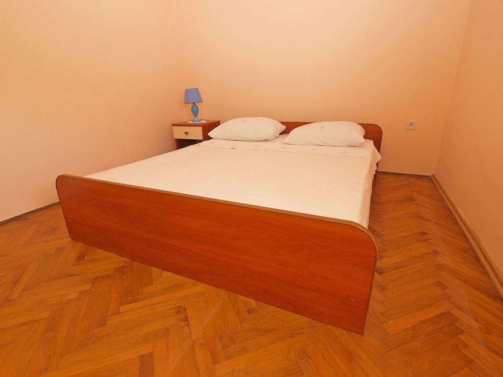 Apartment 1157 view 4