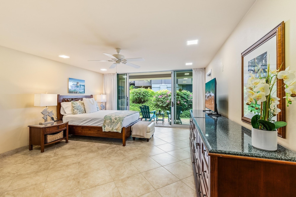 Eldorado E102 in Kaanapali