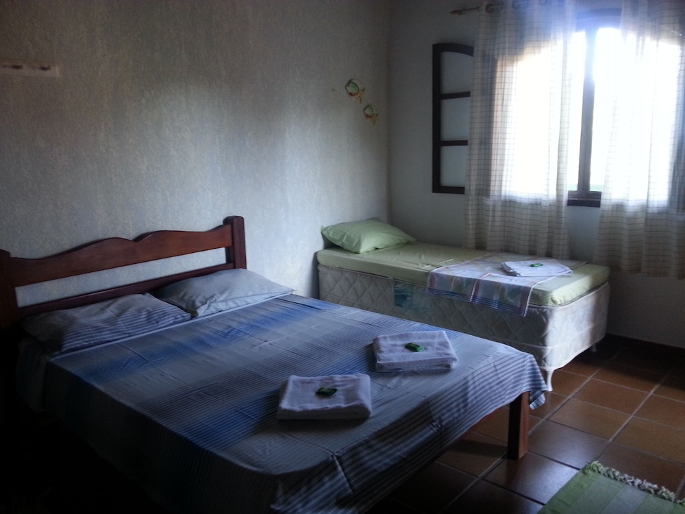 Itaúna Hostel