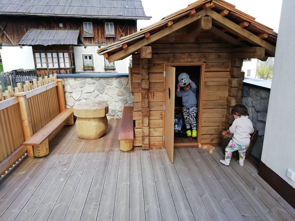 Photo 27