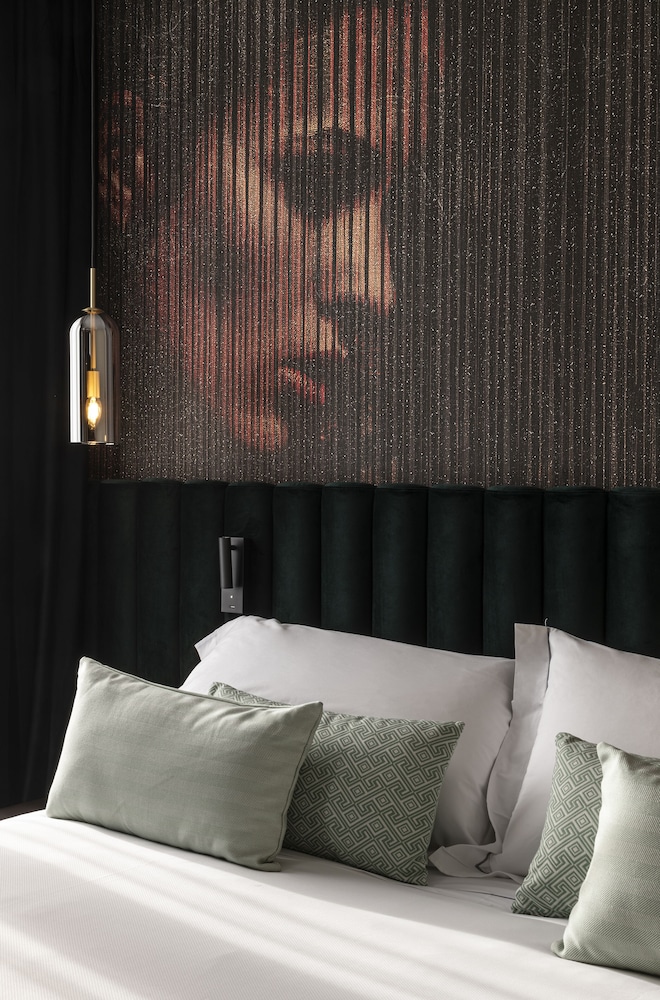 Duomo Hotel & Apartments