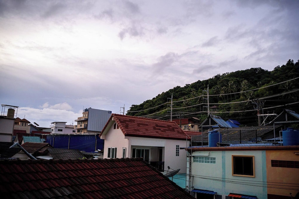 Boutique Hotel 20 min Walk to Kata Beach #302