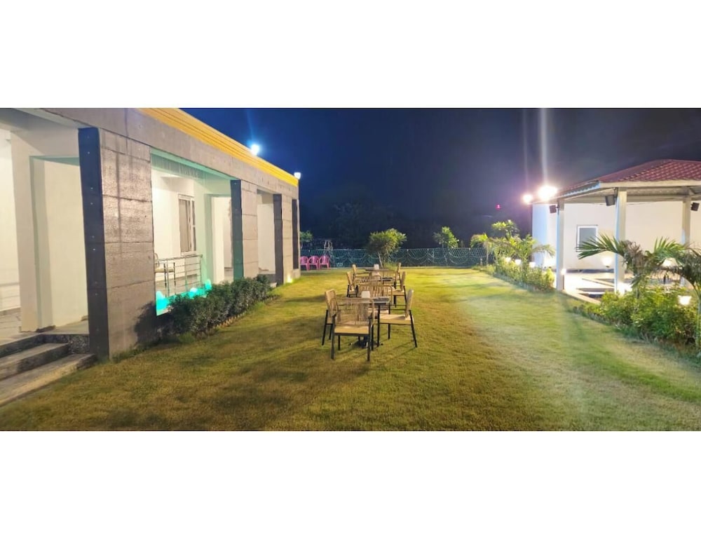 Hotel Kesar bagh