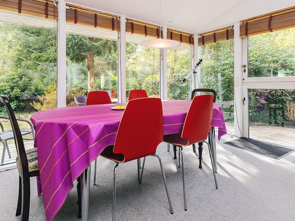 6 Person Holiday Home in Stege
