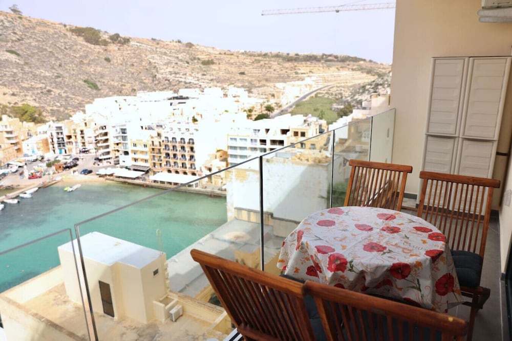 Gozo Coastal Escape Apartment Sea Views in Xlendi