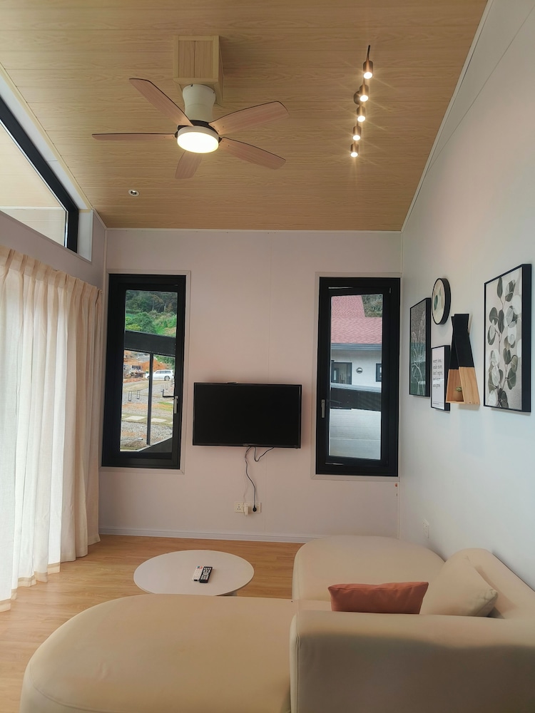 The Pampines Villa