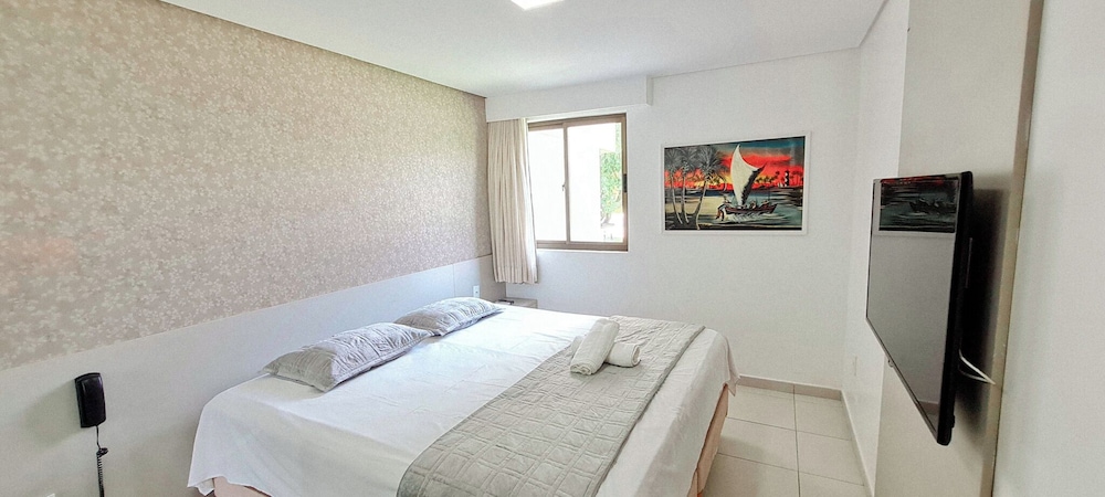Flats no Carneiros Beach Resort