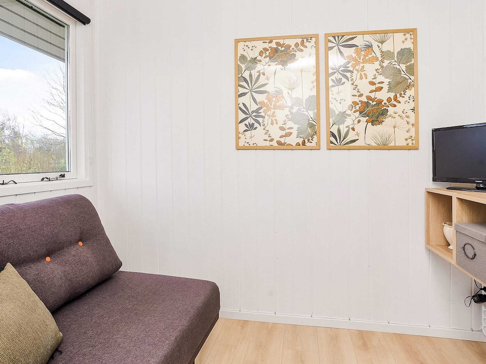6 Person Holiday Home in Juelsminde