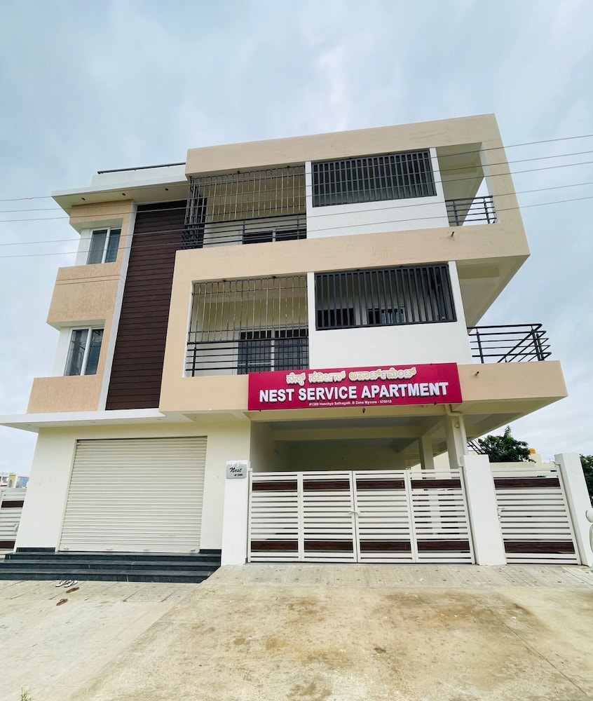 NEST SERVICE APARTMENT