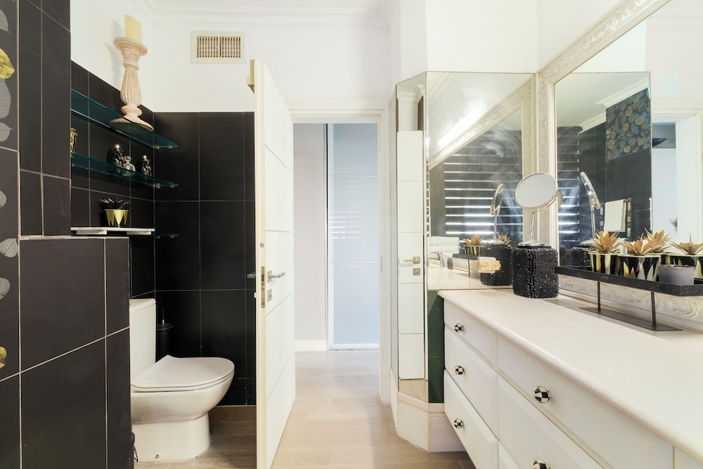Ramat Aviv Stylish Stay by Sea N' Rent