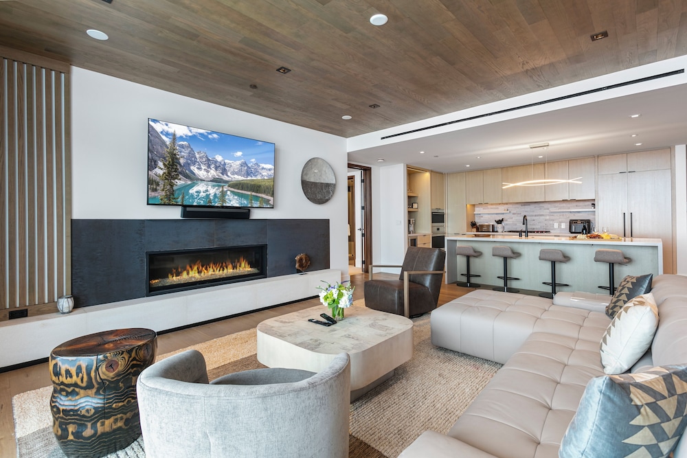 Argent at Deer Valley Resort - Three Bedroom Deluxe #405 3 Condo