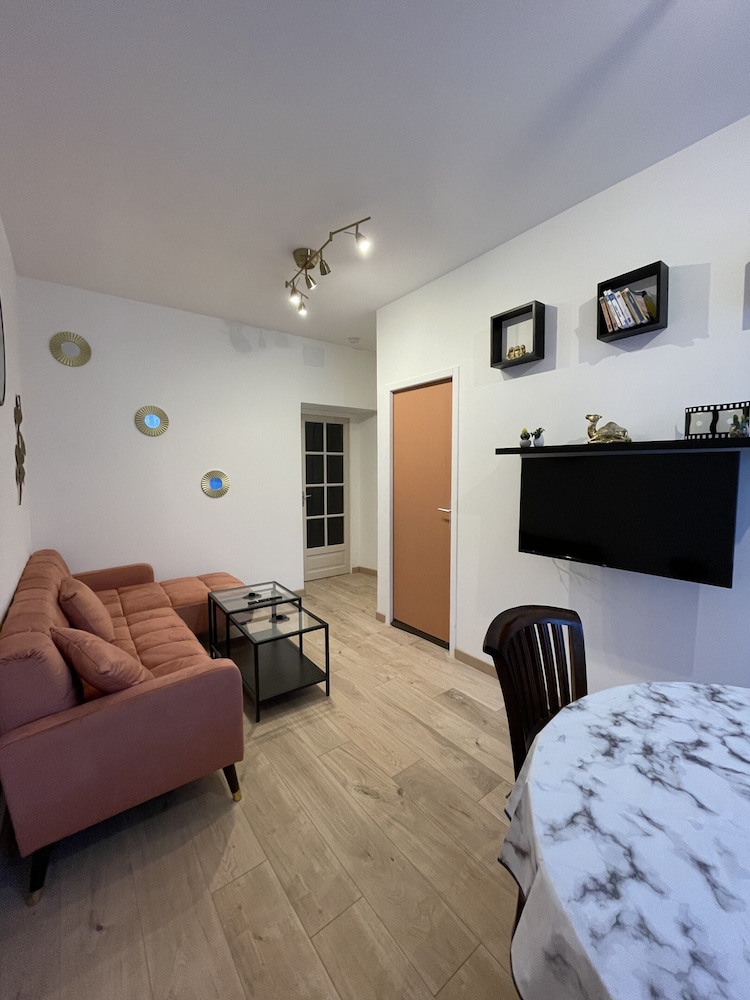 3-bedroom Apartment With Premium Amenities