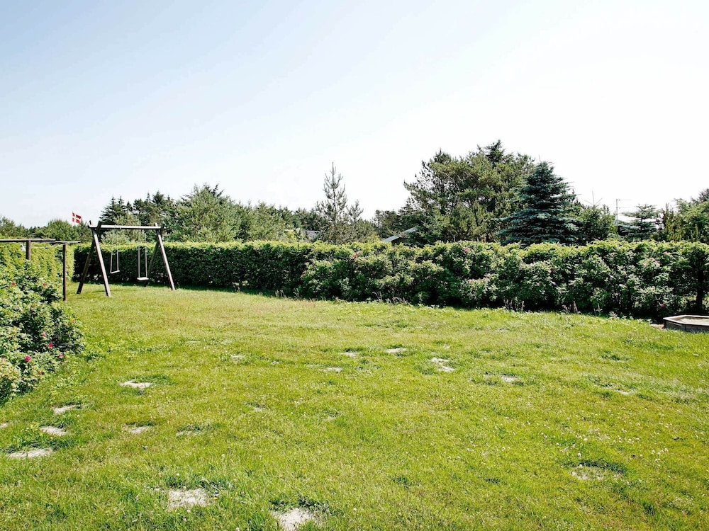 6 Person Holiday Home in Lokken-by Traum