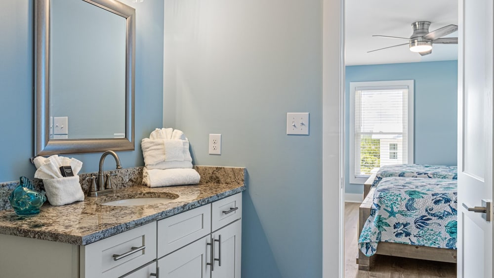 Dreezy's Hideaway by Southern Vacation Rentals