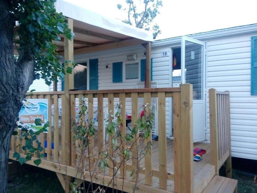 HappyCamp Mobile Homes Camping Apollonia