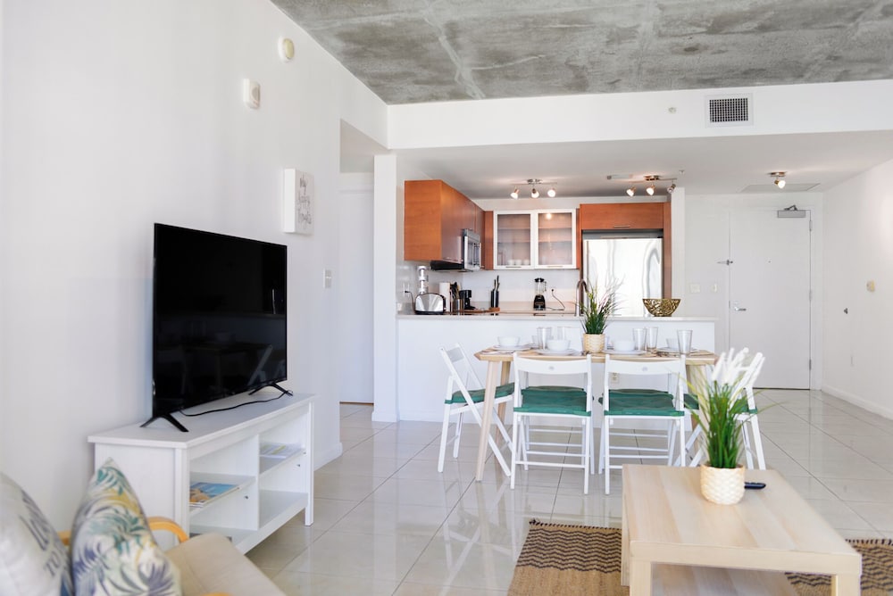 Stylish Condos in Midtown Miami