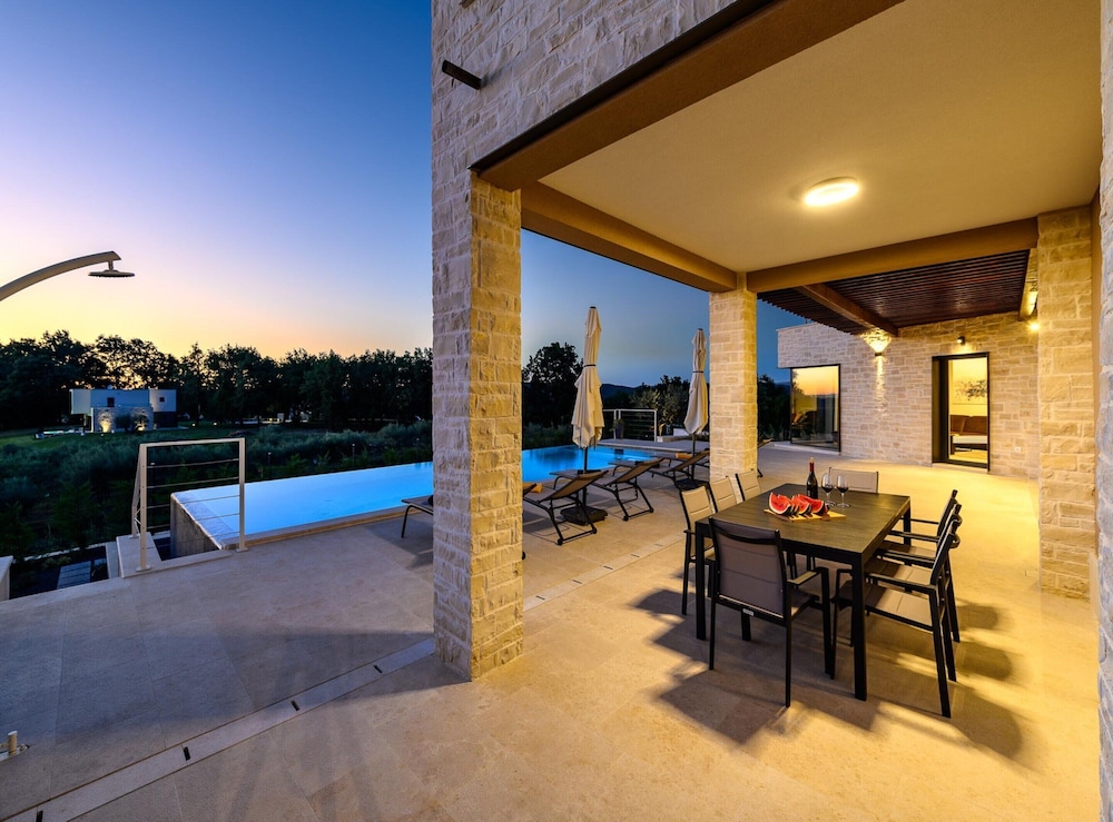 Comfortable Villa With Central Heating