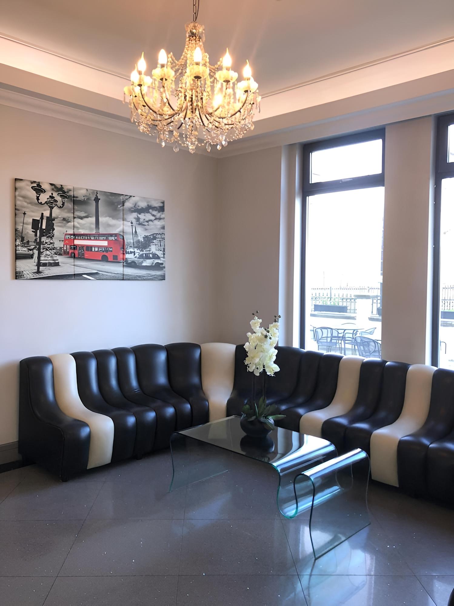 The London Pembury Hotel