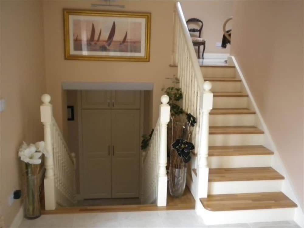 Kilcatten Lodge BB - Property Image 7