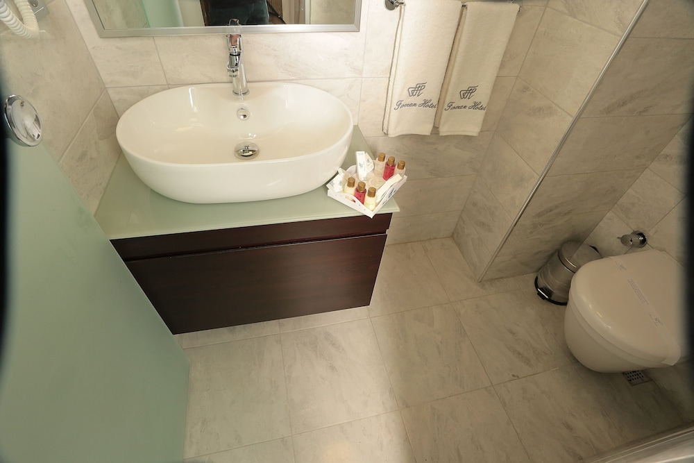 Ferman Pera - Image 60