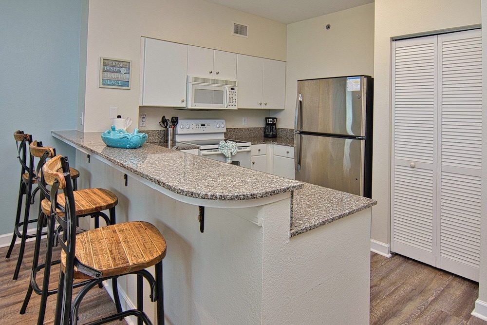 Shores Of Panama 719 2 Bedroom Condo
