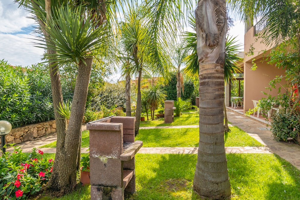 Villa Fiorita view 4