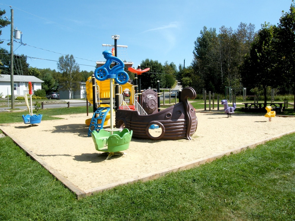 Suites de la Gare by Location ADP Tremblant - Image 2