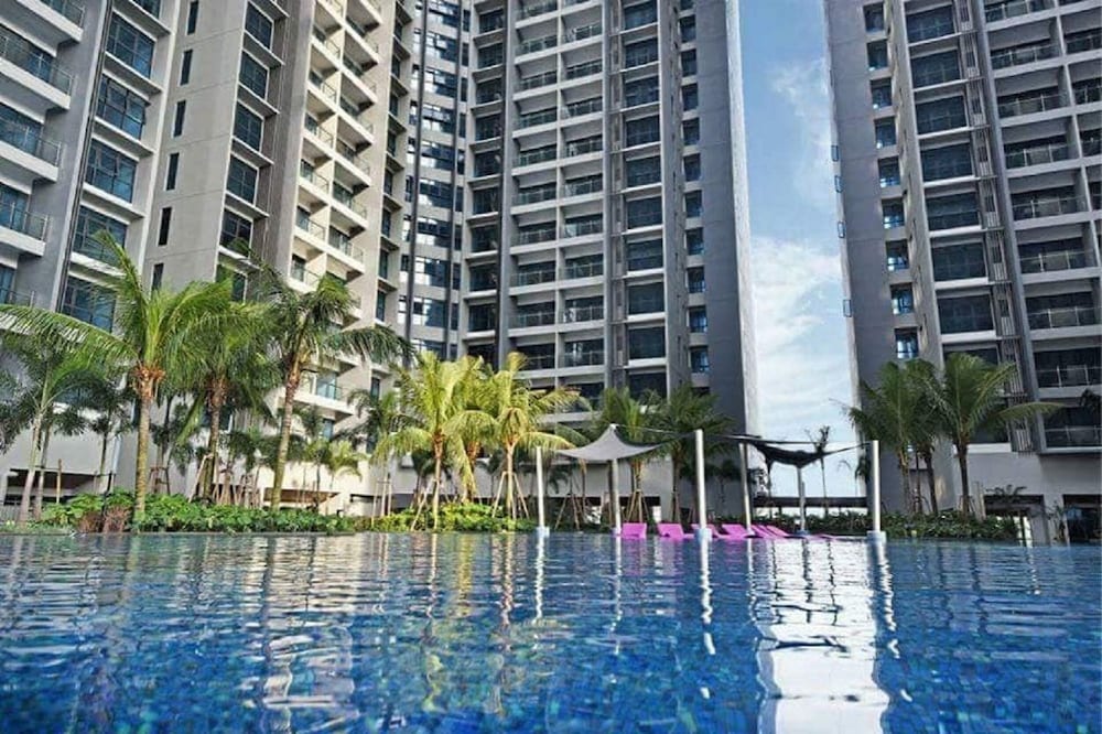 Atlantis Residences Delightful Homes by Step-In photo 6