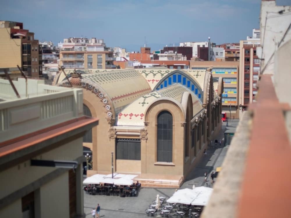 Th04 Atico con Terraza y Aire Acond en Taragona