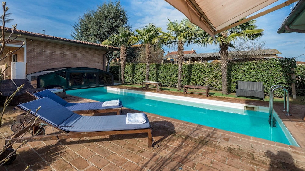 Villa Vivi 8 Emma Villas photo 5