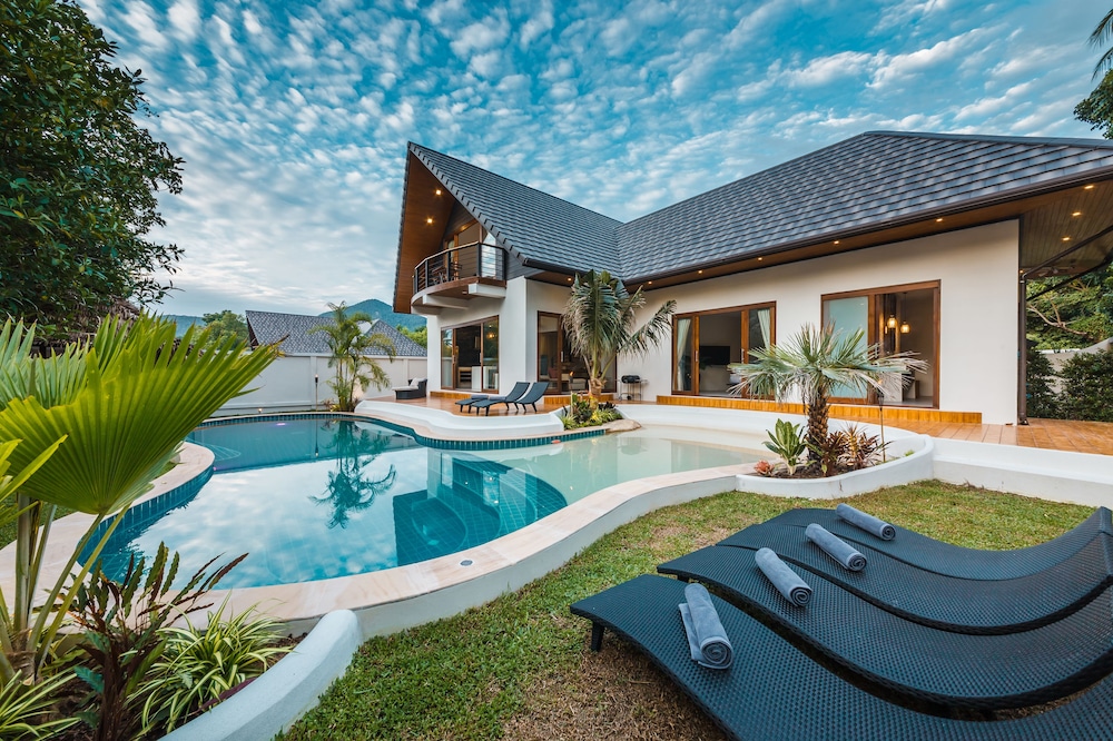 Coco Lilly Villas