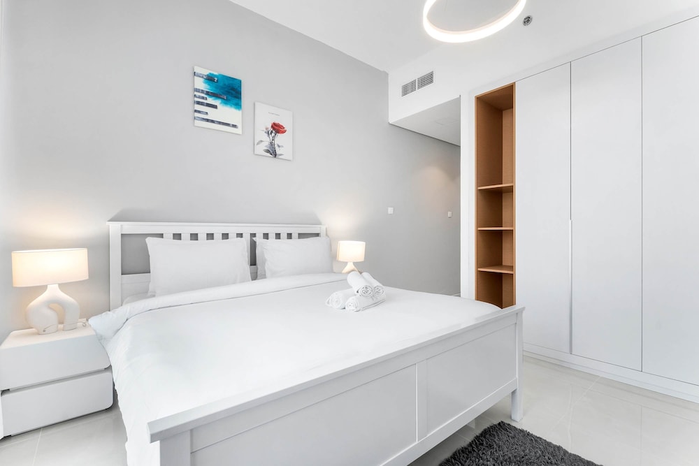 Wadi Al Safa Sleeps 3 Close to Worlds of Adventure