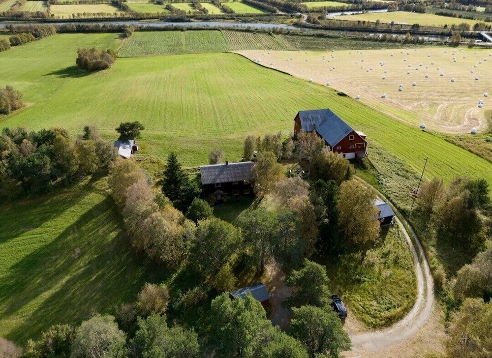 Trollskogen Gård