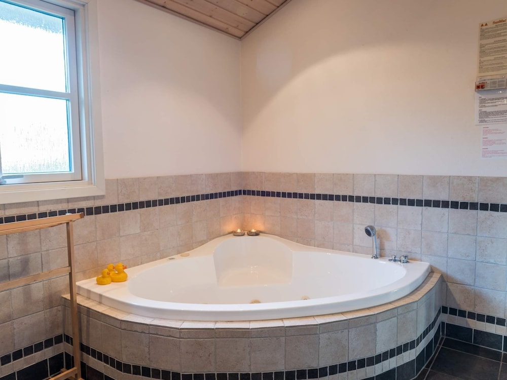 9 Person Holiday Home in Fano view 5