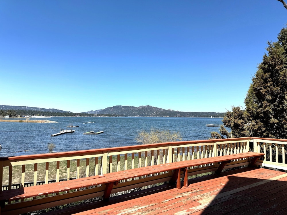 Alpine Lakefront