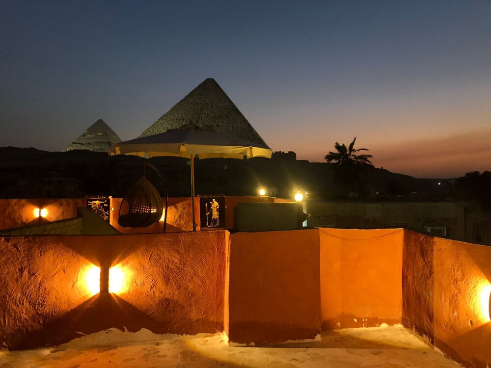 Great Pyramid View Inn
