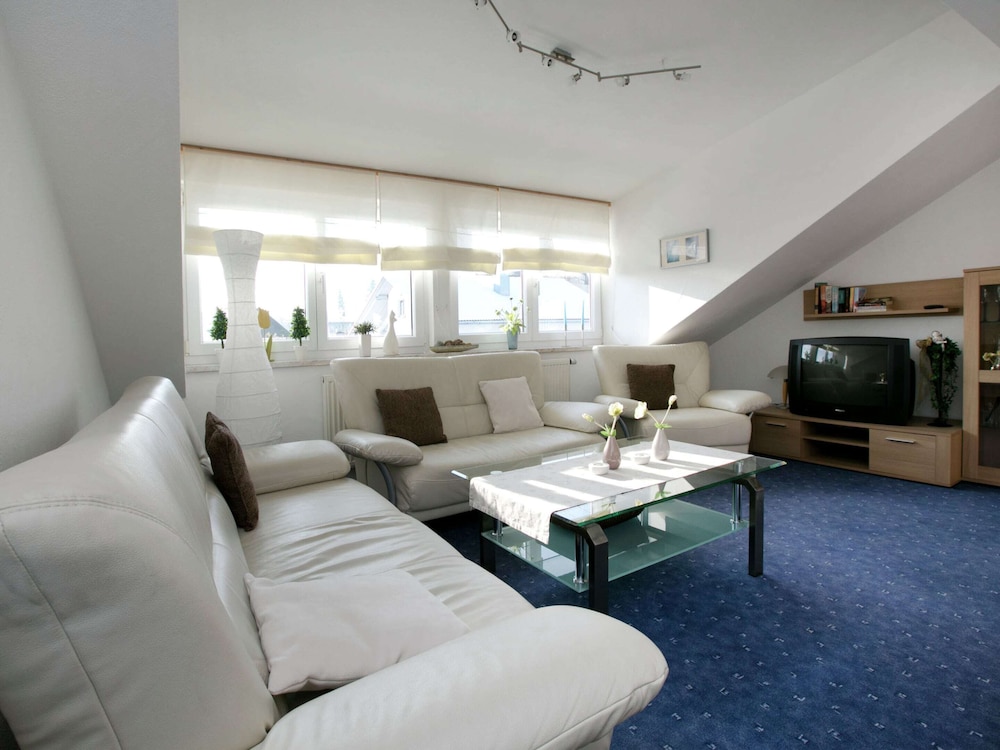 Sunny Terrace Apartment view 5